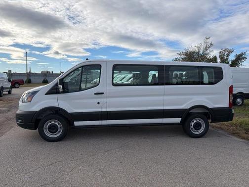 2025 Ford Transit-350 XL