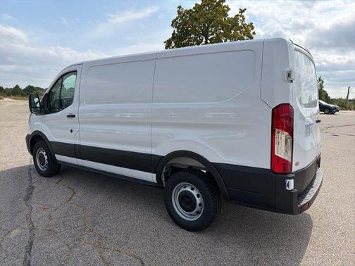 Oxford White 2025 Ford Transit-250 Base
