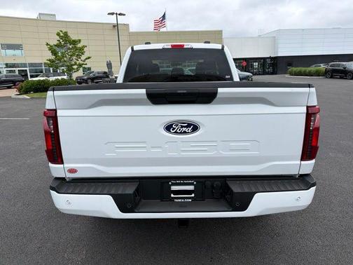 Oxford White 2026 Ford F-150 XLT