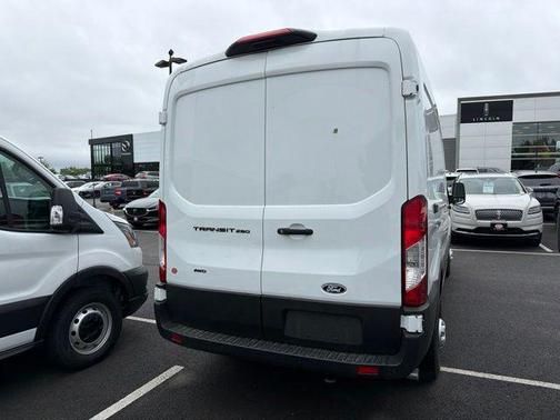 Oxford White 2026 Ford Transit-250 Base