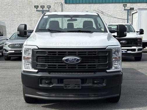 Oxford White 2026 Ford F-250 XL