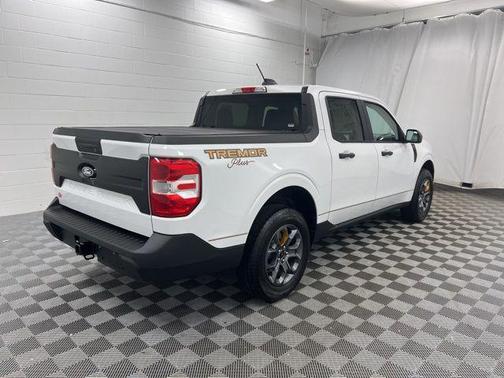 Oxford White 2026 Ford Maverick XLT