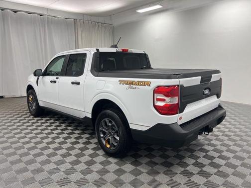 Oxford White 2026 Ford Maverick XLT