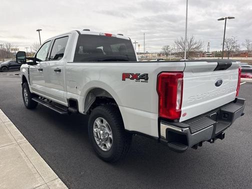 2025 Ford F-350 XLT