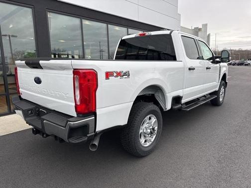2025 Ford F-350 XLT