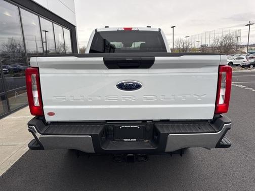 2025 Ford F-350 XLT