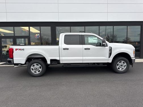 2025 Ford F-350 XLT