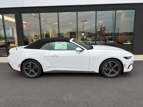 2025 Ford Mustang EcoBoost Premium