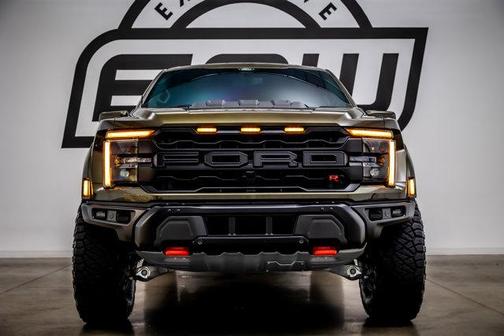 2025 Ford F-150 Raptor R