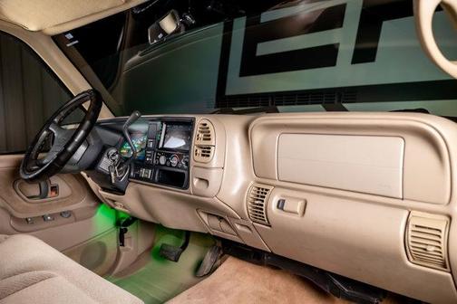 Emerald Green (Met) 1997 Chevrolet 1500 Fleetside