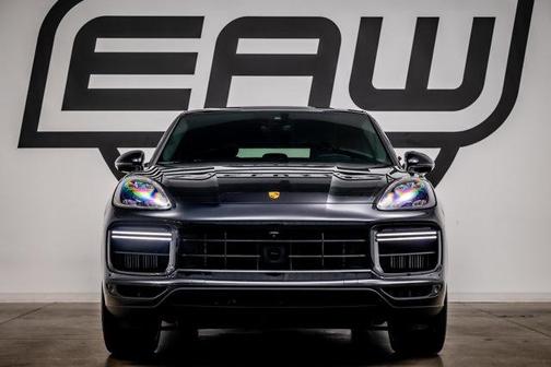 2023 Porsche Cayenne Turbo