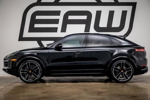2023 Porsche Cayenne Turbo