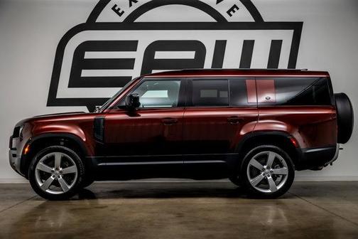 2023 Land Rover Defender 130 First Edition