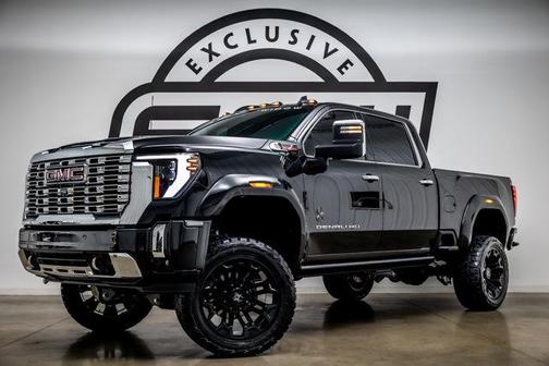 Onyx Black 2024 GMC Sierra 2500 Denali