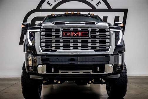 Onyx Black 2024 GMC Sierra 2500 Denali