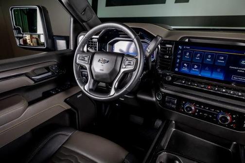 2024 Chevrolet Silverado 2500 4WD Crew Cab Standard Bed ZR2