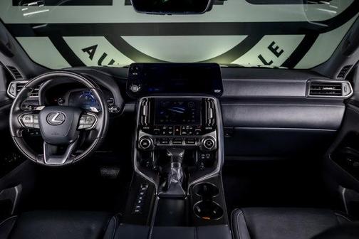 2022 Lexus LX 600 Luxury