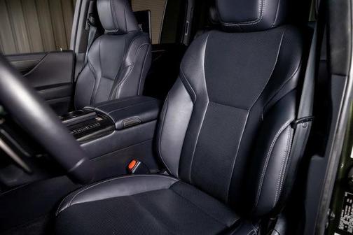 2022 Lexus LX 600 Luxury