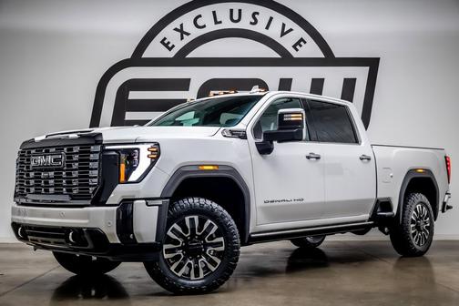 White Frost Tricoat 2025 GMC Sierra 2500 Denali Ultimate