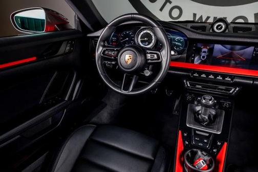 2024 Porsche 911 Carrera T