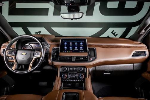 Iridescent Pearl Tricoat 2021 Chevrolet Tahoe 2WD High Country