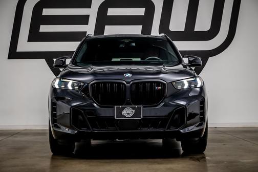Black Sapphire Metallic 2026 BMW X5 M60i