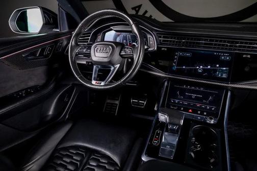 2023 Audi RS Q8 4.0T