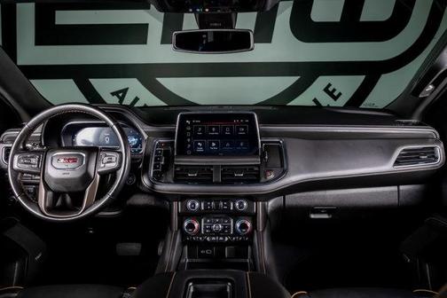 2022 GMC Yukon 4WD AT4