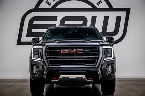 2022 GMC Yukon 4WD AT4