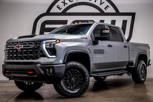 2024 Chevrolet Silverado 2500 4WD Crew Cab Standard Bed ZR2