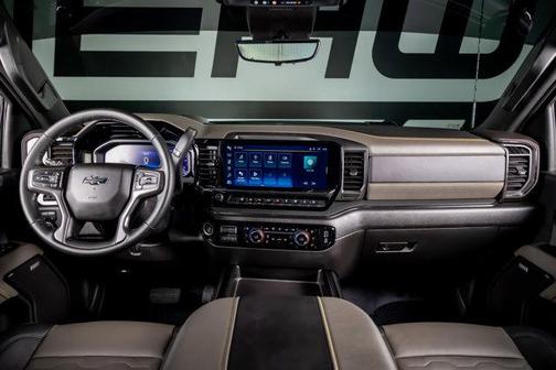 2024 Chevrolet Silverado 2500 4WD Crew Cab Standard Bed ZR2