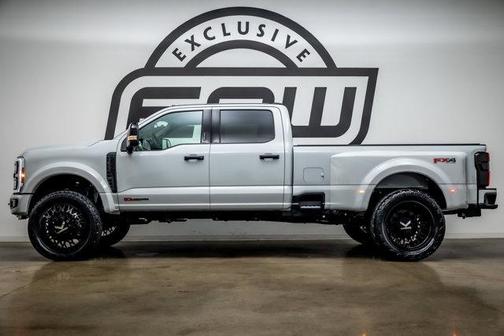 Avalanche 2026 Ford F-450 Platinum