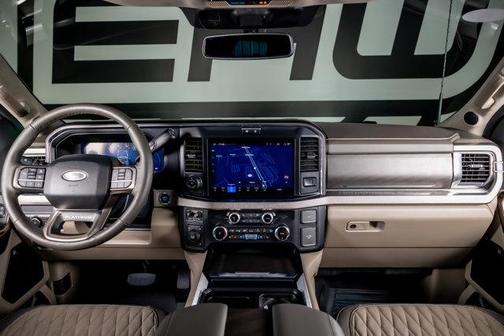 Avalanche 2026 Ford F-450 Platinum