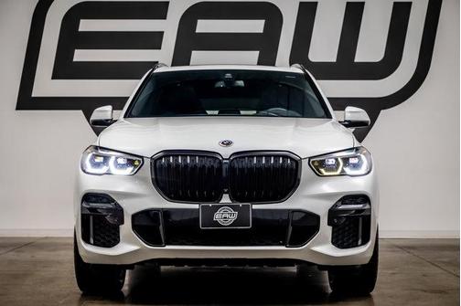 2023 BMW X5 M50i