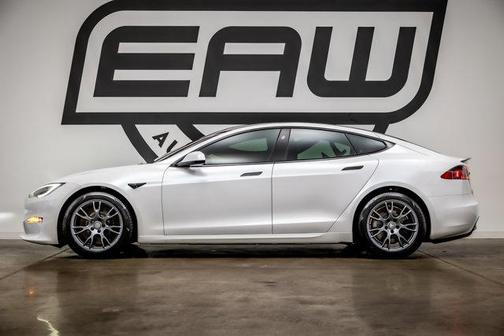 2021 Tesla Model S Plaid