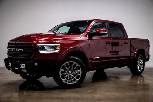 Photo 1 of 56 of 2020 RAM 1500 Laramie