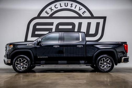 2022 GMC Sierra 1500 SLT