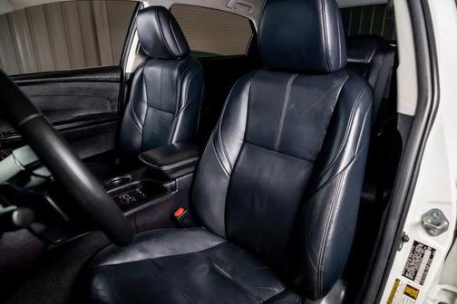 2016 Toyota Avalon XLE