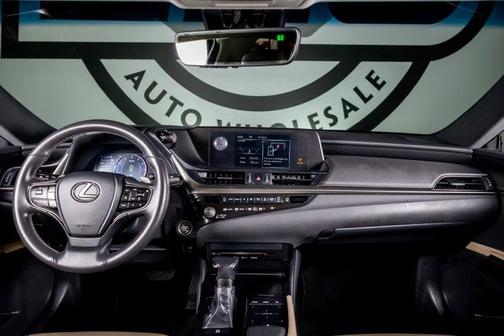 2021 Lexus ES 350 Base