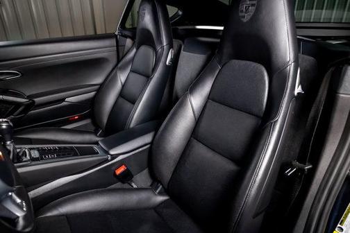 2016 Porsche Cayman Black Edition