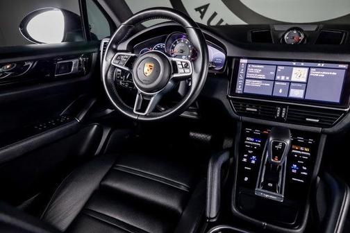 Black 2021 Porsche Cayenne Cayenne