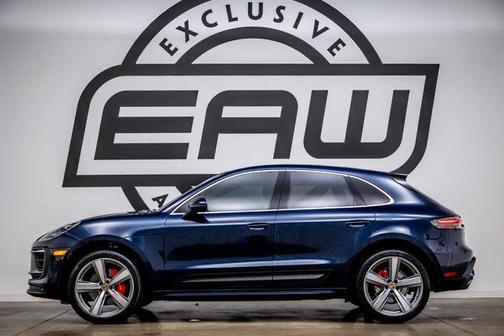 2022 Porsche Macan S