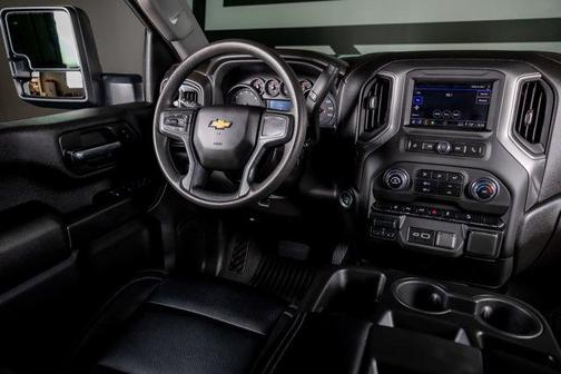 2024 Chevrolet Silverado 2500 Custom