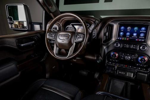 Summit White 2022 GMC Sierra 2500 Denali