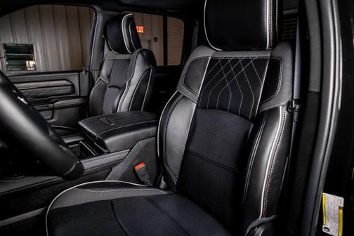 2025 RAM 2500 Limited Crew Cab 4x4 6'4' Box