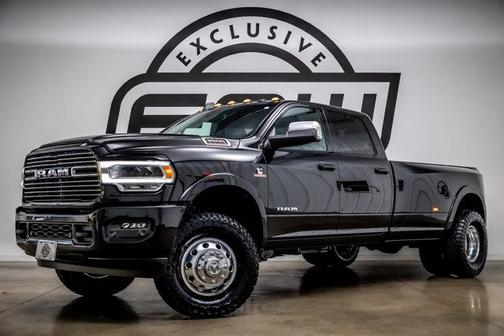 2021 RAM 3500 Laramie Crew Cab 4x4 8' Box