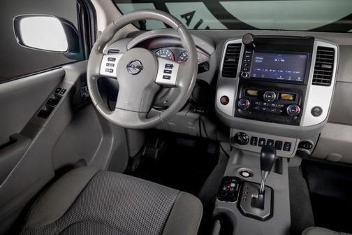 2020 Nissan Frontier SV