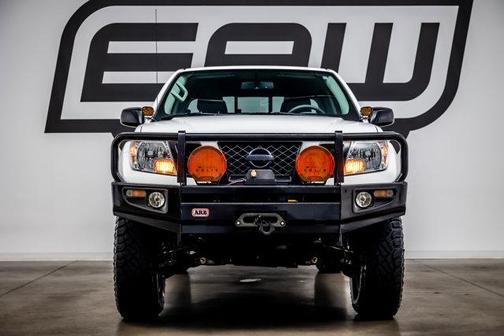 2020 Nissan Frontier SV