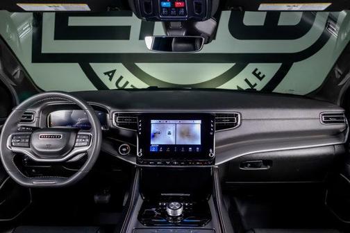 2024 Jeep Wagoneer Series II Carbide