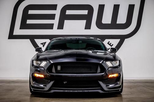 2019 Ford Shelby GT350 Base